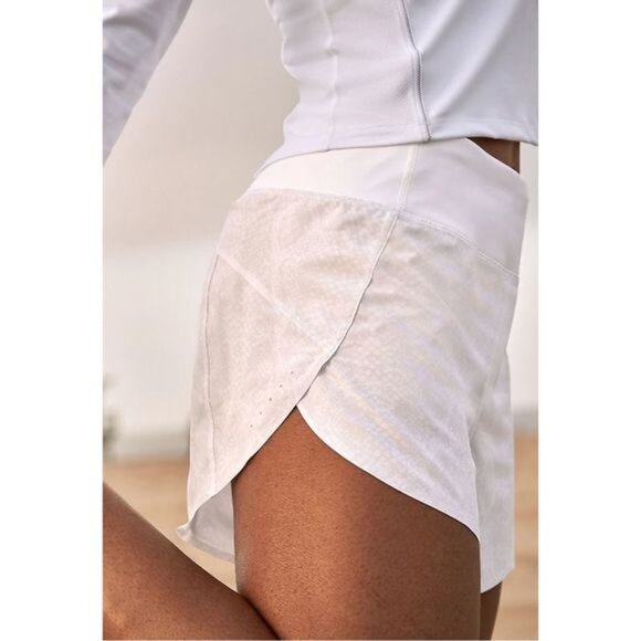 Athleta white cream runner short animal print Small - Picture 1 of 11